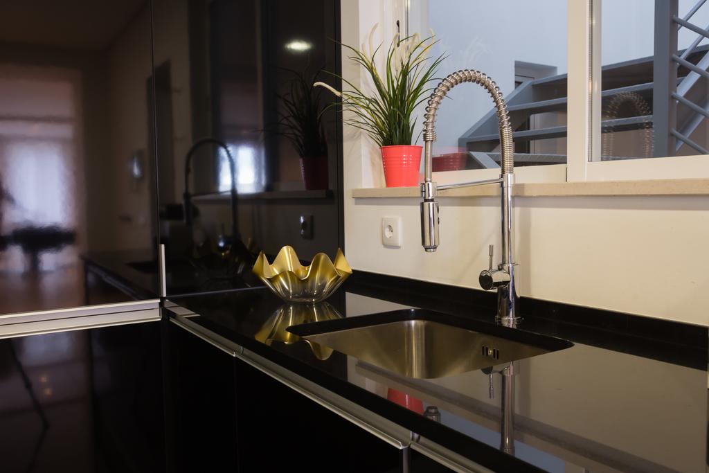 Apartamento Vista Mar โอลเญา ภายนอก รูปภาพ